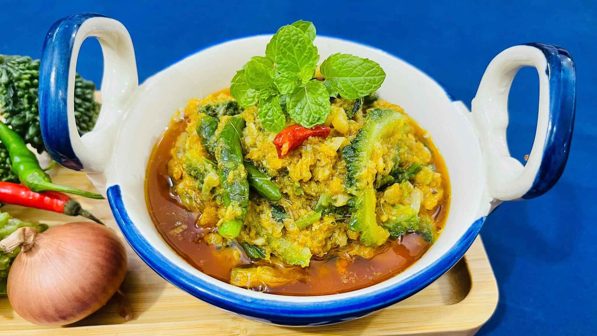 তেতো স্বাদে লইট্টা মাছের ঝাল