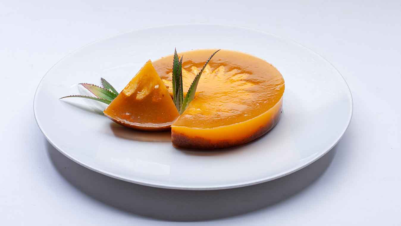 পাইনাপেল জেলো কেক