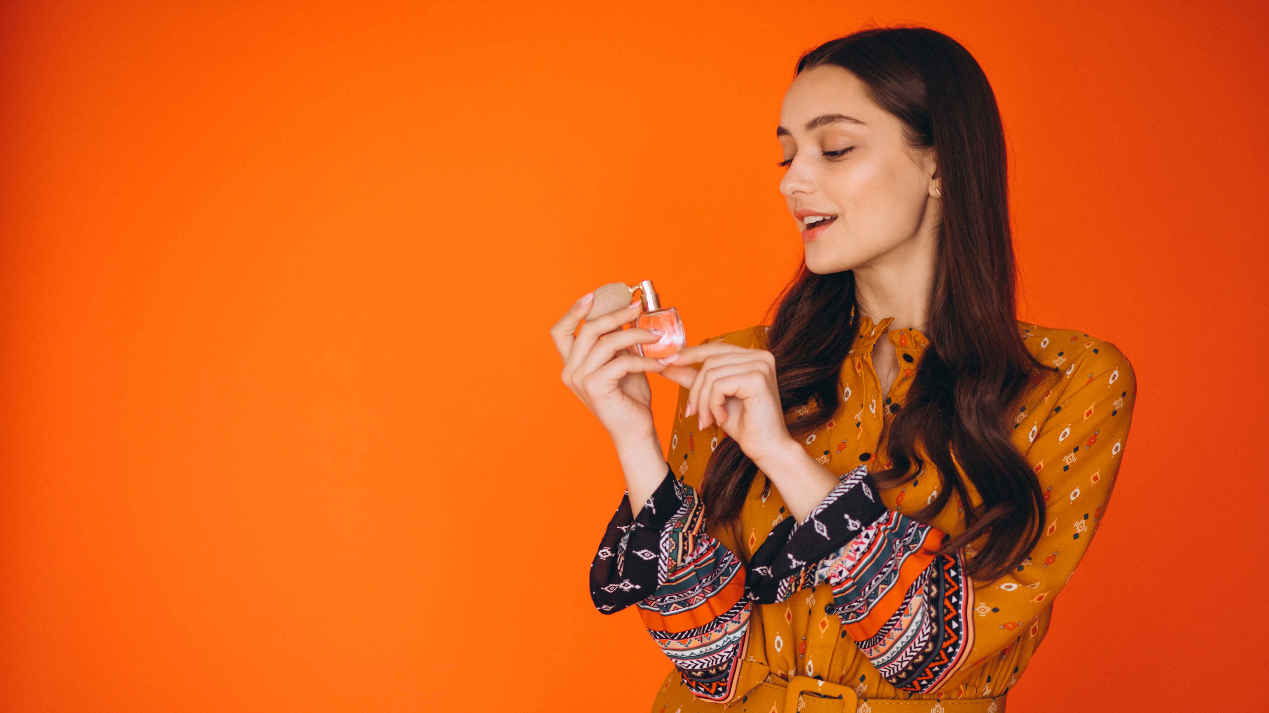 শীতের দিনে পারফিউম দীর্ঘস্থায়ী করার কৌশল