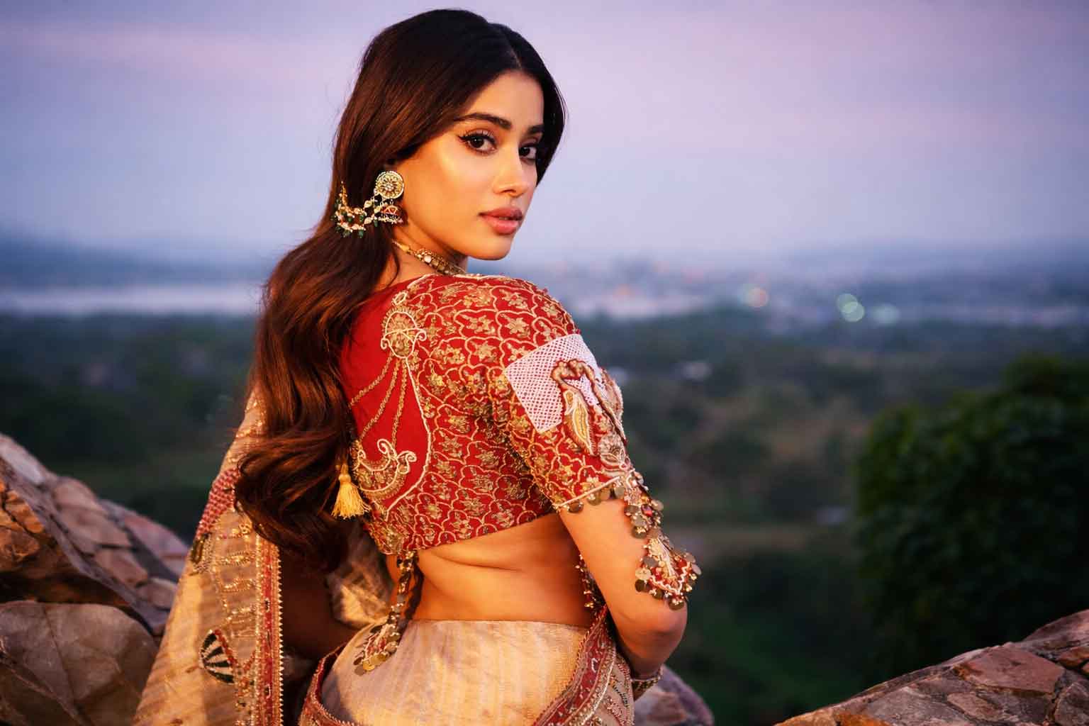 এখনো মা শ্রীদেবীর শেখানো যে রূপ রুটিন মেনে চলেন জাহ্নবী