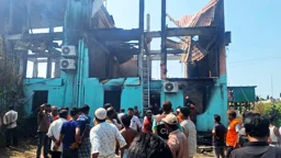 কক্সবাজারে রিসোর্টে আগুন: নিহত ১০ পর্যটকের মধ্যে ৬ জনের পরিচয় শনাক্ত, ব্যবস্থাপক আটক