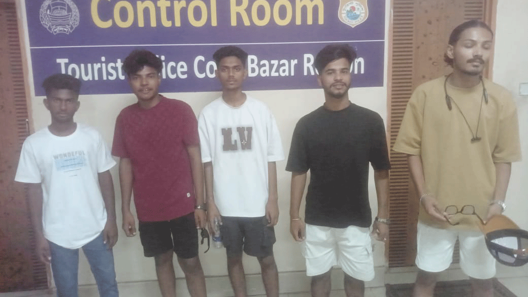 কক্সবাজারে নারী পর্যটককে যৌন হয়রানির অভিযোগ, আটক ৫