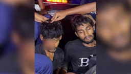 চা-বাগান কর্মকর্তার টাকা ছিনতাই: আরও দুজনকে পুলিশে দিল জনতা