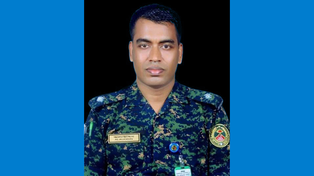 চট্টগ্রামে মোটরসাইকেল ও অটোরিকশার মুখোমুখি সংঘর্ষ, আনসার কর্মকর্তা নিহত