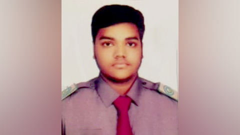 সৈকতে ঘুরতে যেতে নিষেধ করেছিলাম, নিখোঁজ চবি শিক্ষার্থী অরিত্রর বাবা