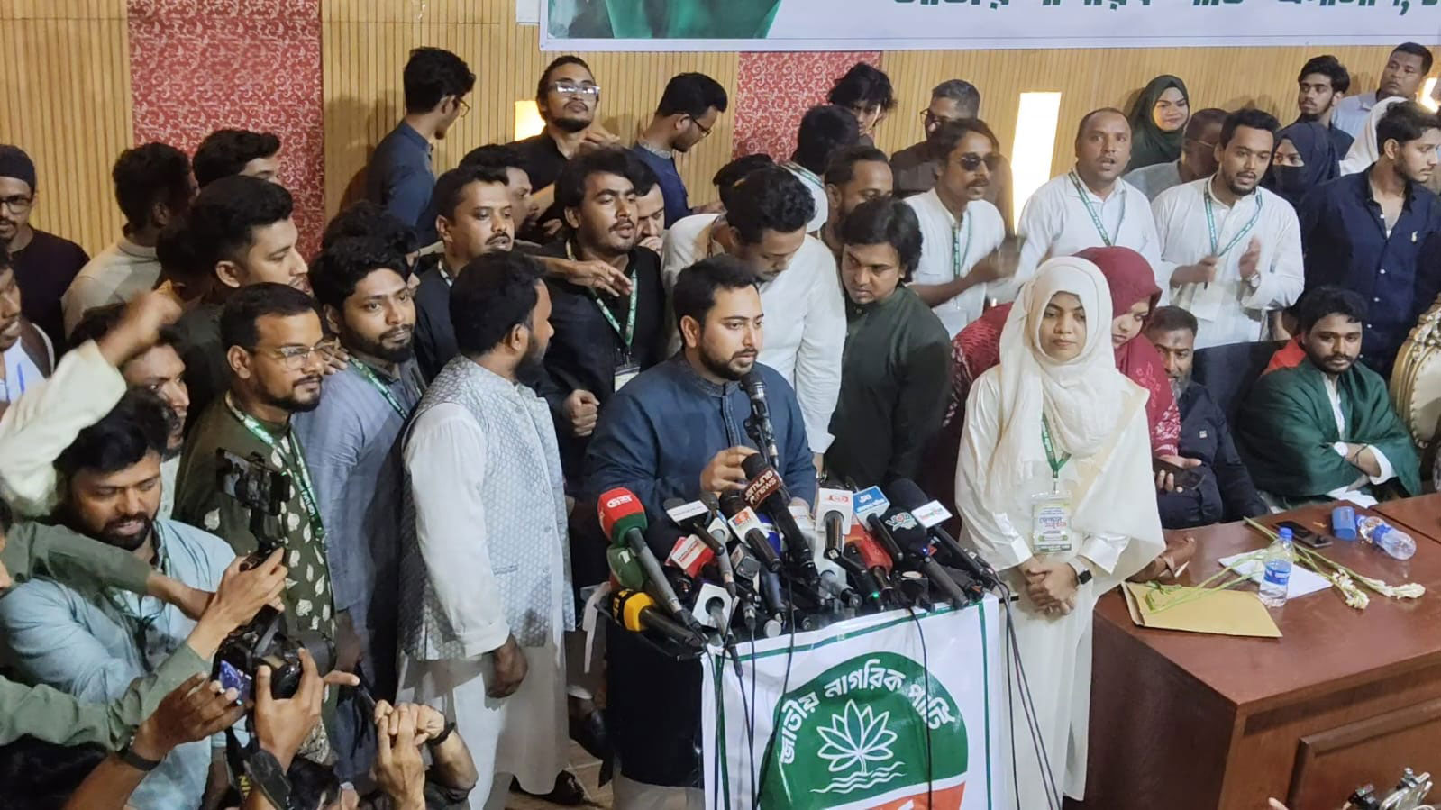 দেশবিরোধী গোষ্ঠীগুলো সাম্প্রদায়িকতা ছড়ানোর চেষ্টা করবে: নাহিদ