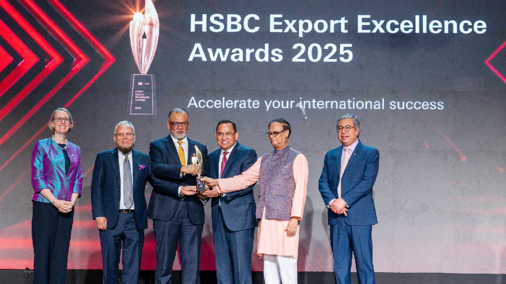 ষষ্ঠবারের মতো এইচএসবিসি এক্সপোর্ট এক্সিলেন্স অ্যাওয়ার্ড পেল ডিবিএল গ্রুপ