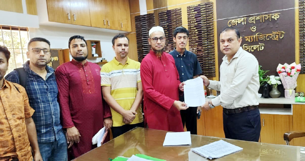 চিকিৎসকদের প্রাইভেট ফি নির্ধারণের দাবিতে প্রধানমন্ত্রী বরাবর স্মারকলিপি