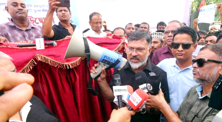 সৌন্দর্যবর্ধনে ঢাকার সড়কে স্থাপন করা হবে ৬১৫ স্মার্ট লাইটের আলংকারিক খুঁটি
