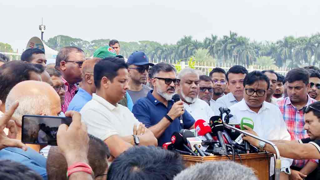 ফুটপাত যেখানে দখল হবে, সেখানে উচ্ছেদ অভিযান: ডিএনসিসি প্রশাসক