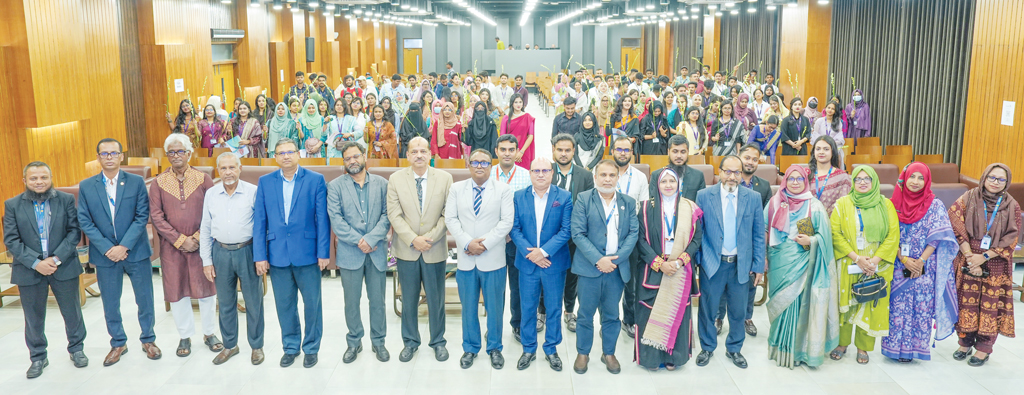 নবীন শিক্ষার্থীদের বরণ করল সাউথইস্ট ইউনিভার্সিটি
