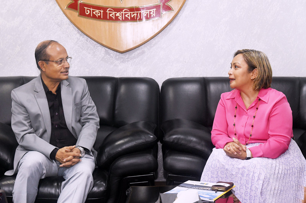 পরিবেশ রক্ষায় সহযোগিতা জোরদারে একমত ঢাবি ও সুইডেন দূতাবাস