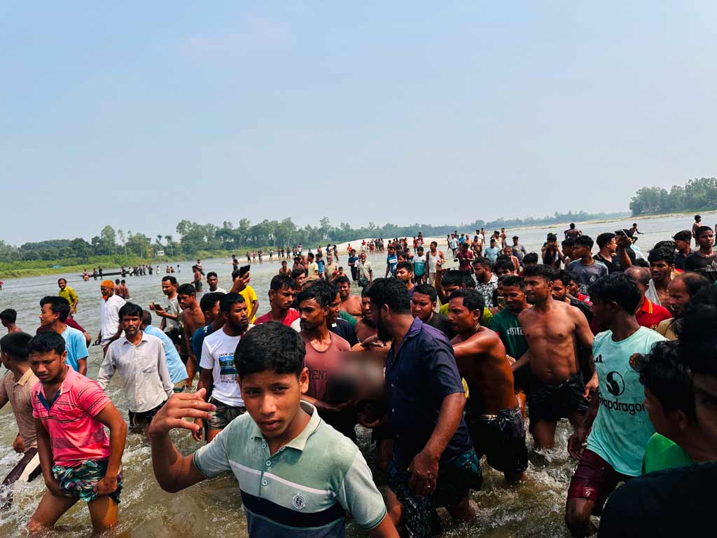 আত্রাই নদীতে গোসলে নেমে ২ ভাইয়ের মৃত্যু