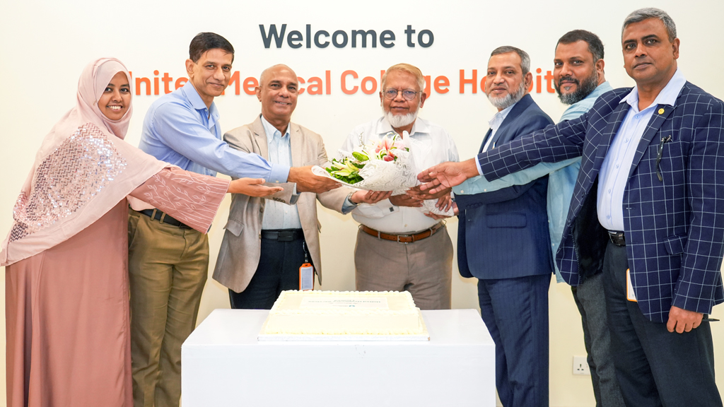 দেশের শীর্ষ গ্যাস্ট্রোএন্টারোলজিস্ট এ কিউ এম মোহসেন এখন ইউনাইটেড মেডিকেল কলেজ হাসপাতালে