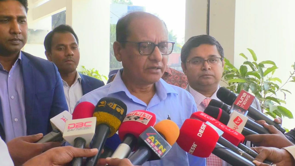 জানুয়ারির শুরুতেই সব বই পাবে শিক্ষার্থীরা: উপদেষ্টা বিধান রঞ্জন