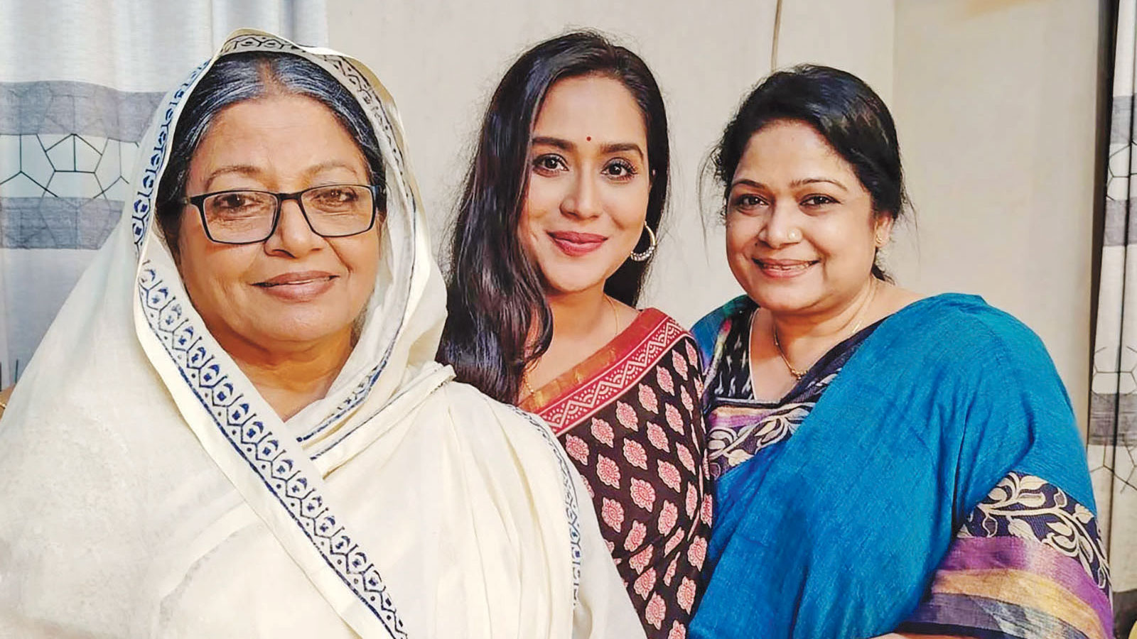 আবুল বাশারের উপন্যাস অবলম্বনে ধারাবাহিক 
‘চাওয়া পাওয়া’