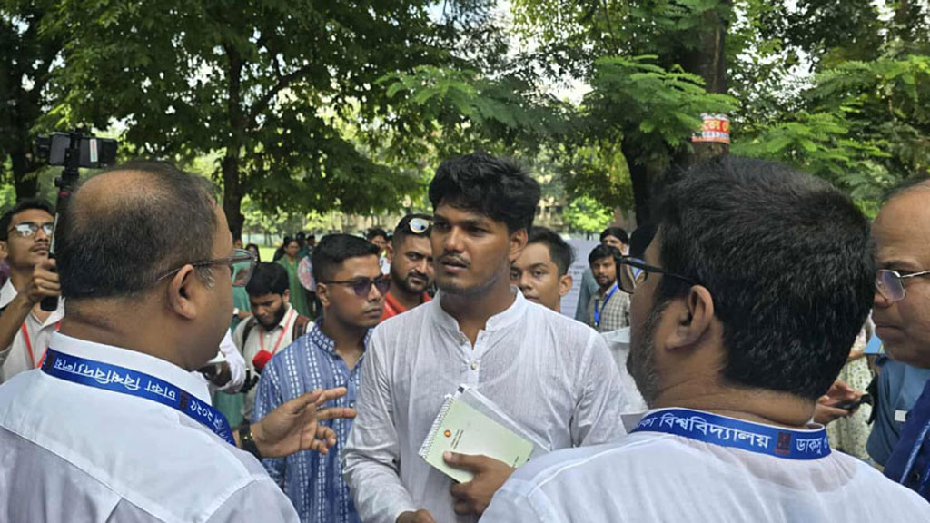 শিবিরের বিরুদ্ধে ভোট কারচুপির অভিযোগ জমা দিলেন আবিদুল