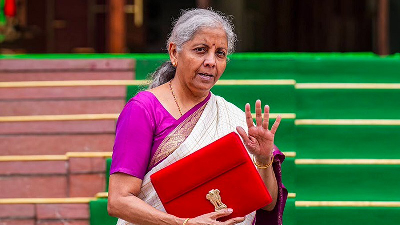 ৭৫ বছরের প্রথা ভেঙে বাজেটে পরিবর্তন আনছেন ভারতের অর্থমন্ত্রী