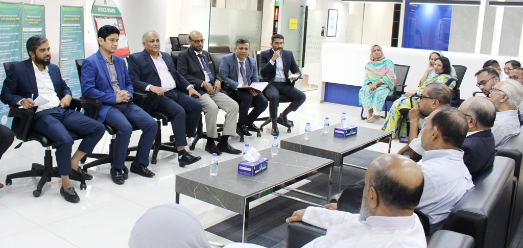 ফার্স্ট সিকিউরিটি ইসলামী ব্যাংকের গ্রাহকদের সঙ্গে প্রশাসক টিমের মতবিনিময়