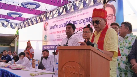 ‘আদিবাসীদের জন্য এমন কিছু করতে চাই, যেন আমাকে সারা জীবন মনে রাখে’