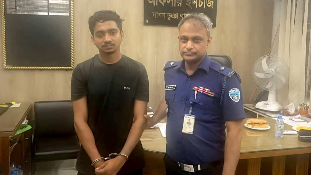 জাইমা রহমানকে নিয়ে ফেসবুকে অশালীন মন্তব্য, ফেনীতে যুবক আটক