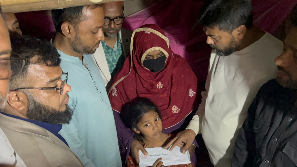 ভোট দেওয়ায় ‘তালাকপ্রাপ্ত’ সেই নারীর পাশে বিএনপি