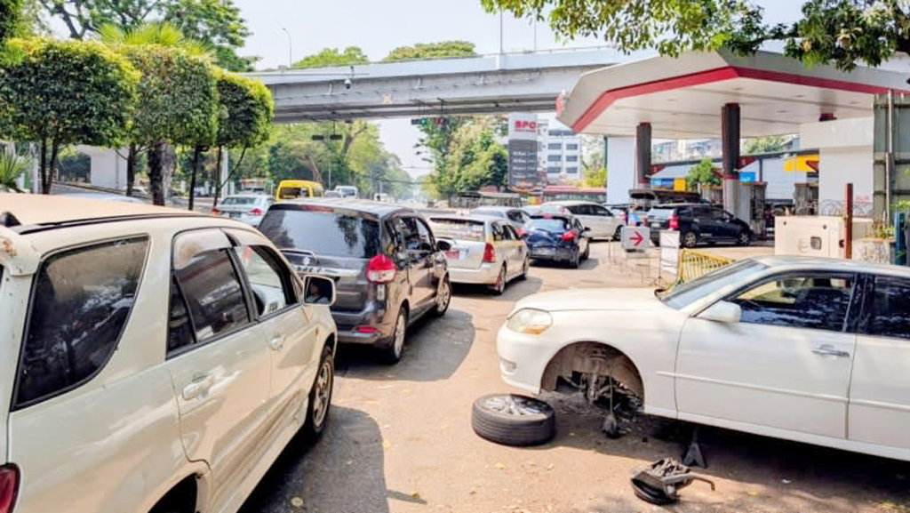 এশিয়াজুড়ে তীব্র জ্বালানি উদ্বেগ