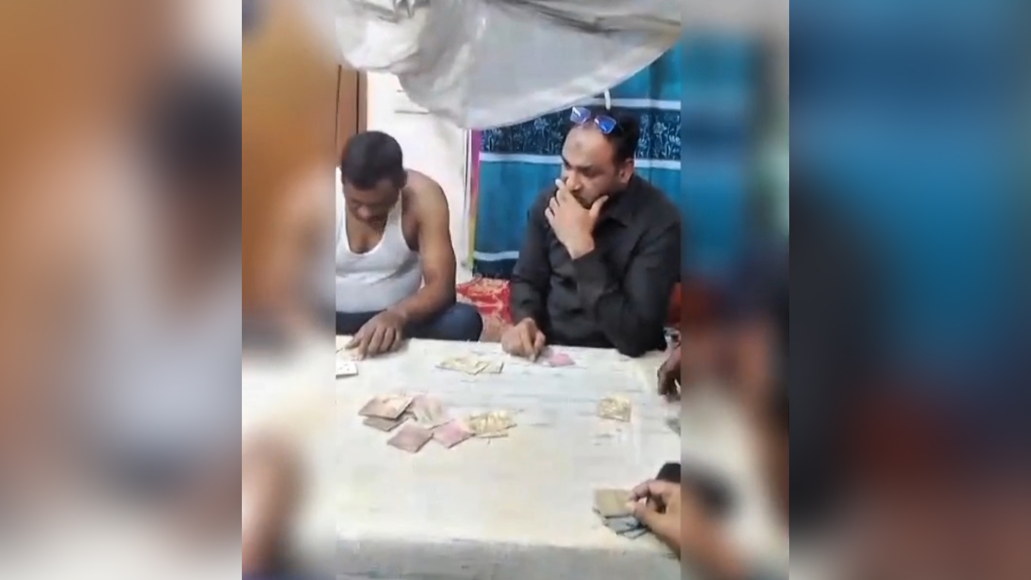 গাইবান্ধায় পুলিশের জুয়া খেলার ভিডিও ভাইরাল, তদন্ত কমিটি