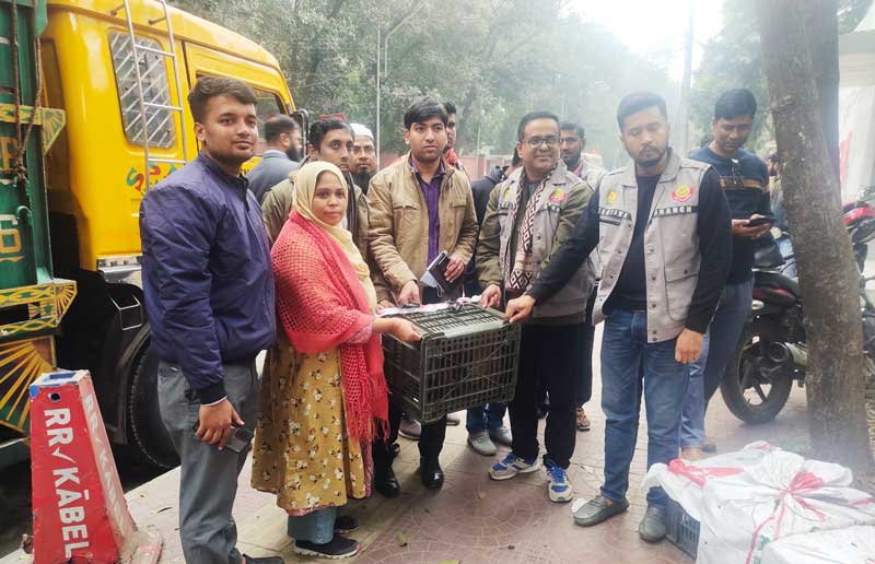 বিপন্ন প্রজাতির মুখপোড়া হনুমানের ঠাঁই হলো সাফারি পার্কে