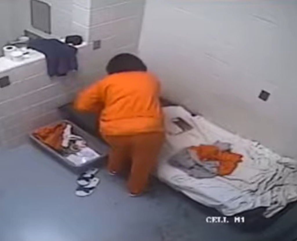 কারাগারে কী করেন এপস্টেইনের সঙ্গী গিলেইন—দেখা গেল নতুন ভিডিওতে