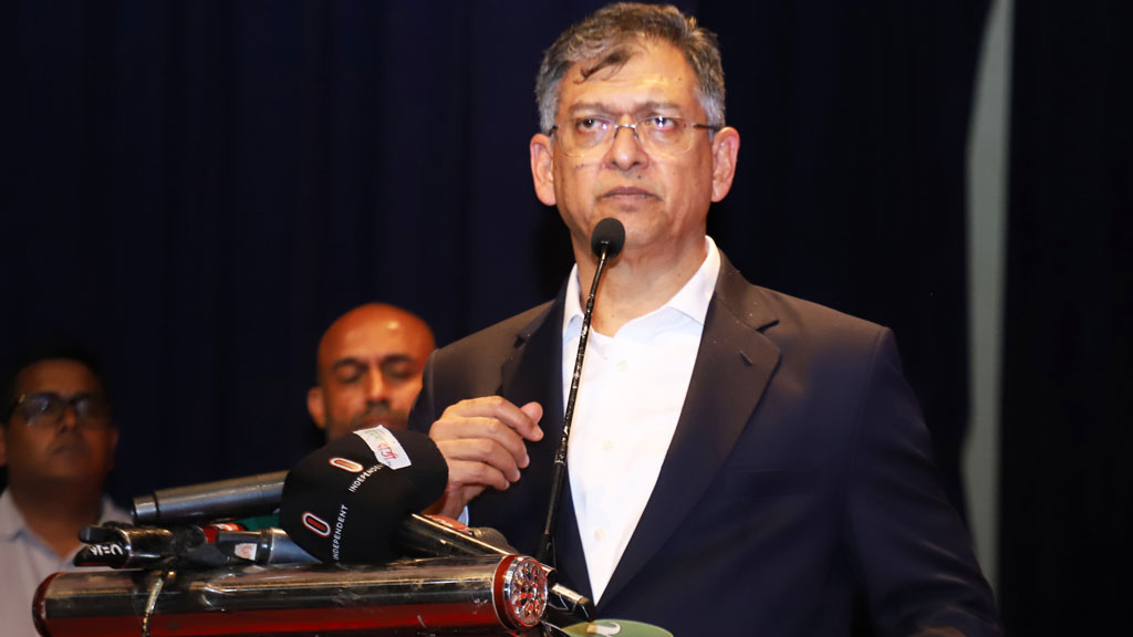 প্রতি মুহূর্তে মনে হতো, আগামী ভোর কি দেখব—৬১ দিনের গুমের বর্ণনায় স্বরাষ্ট্রমন্ত্রী
