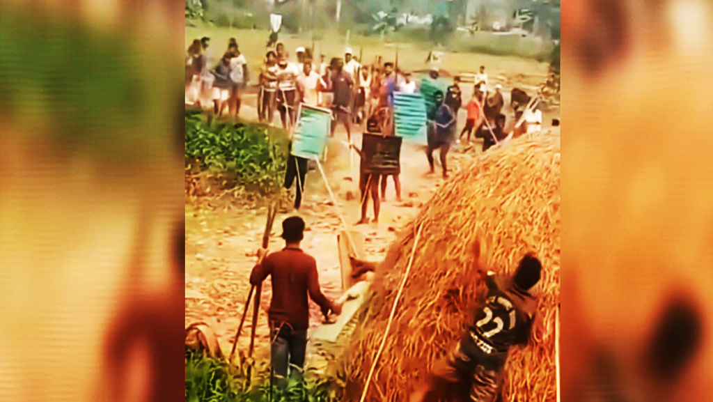 হবিগঞ্জে গরুতে ঘাস খাওয়ার জেরে দুপক্ষের সংঘর্ষ, আহত ৩০