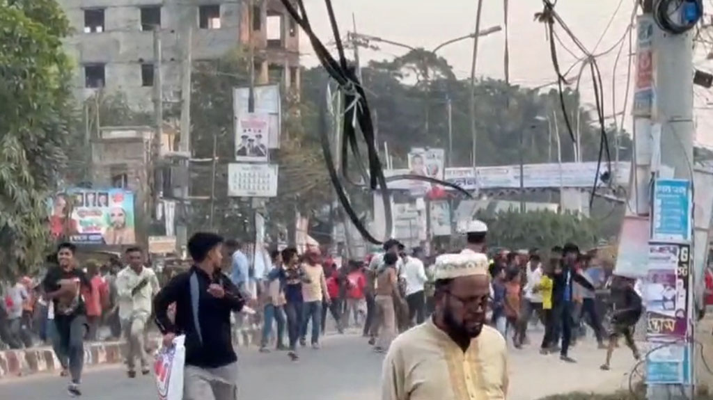 হবিগঞ্জে দুই গ্রামবাসীর মধ্যে সংঘর্ষে পুলিশসহ আহত ২৫