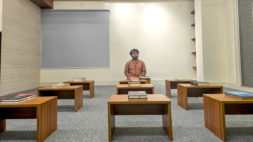 হাদির ইনকিলাব কালচারাল সেন্টার বন্ধ ঘোষণা