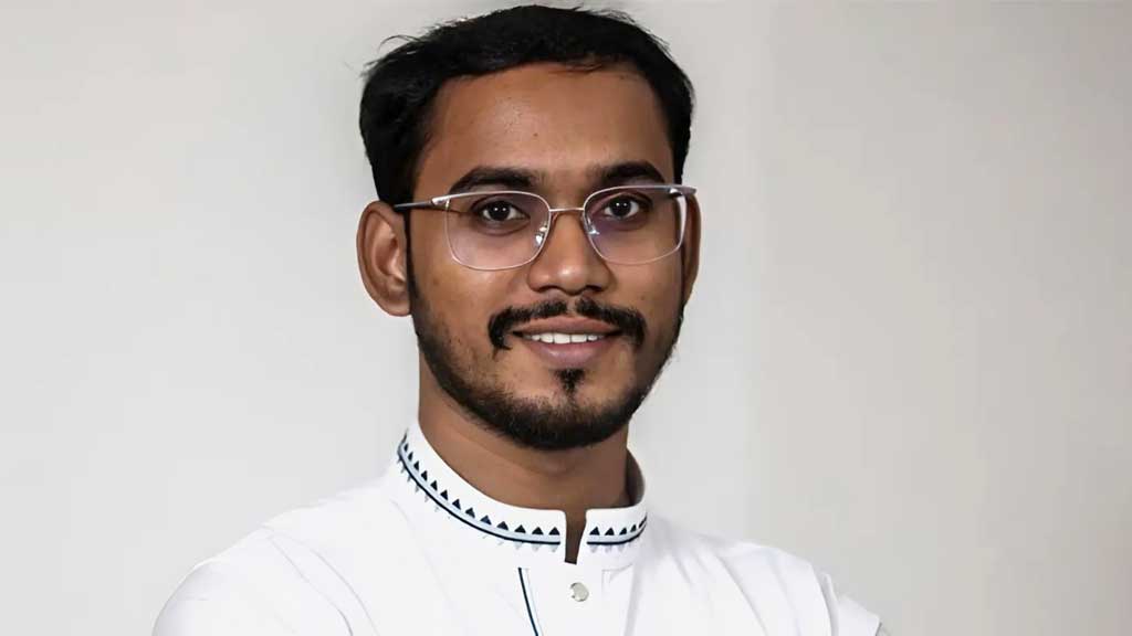 হান্নান মাসউদকে এনসিপির শোকজ, বৈষম্যবিরোধীর তিনজনকে থানা থেকে ছাড়িয়ে আনার জবাব তলব