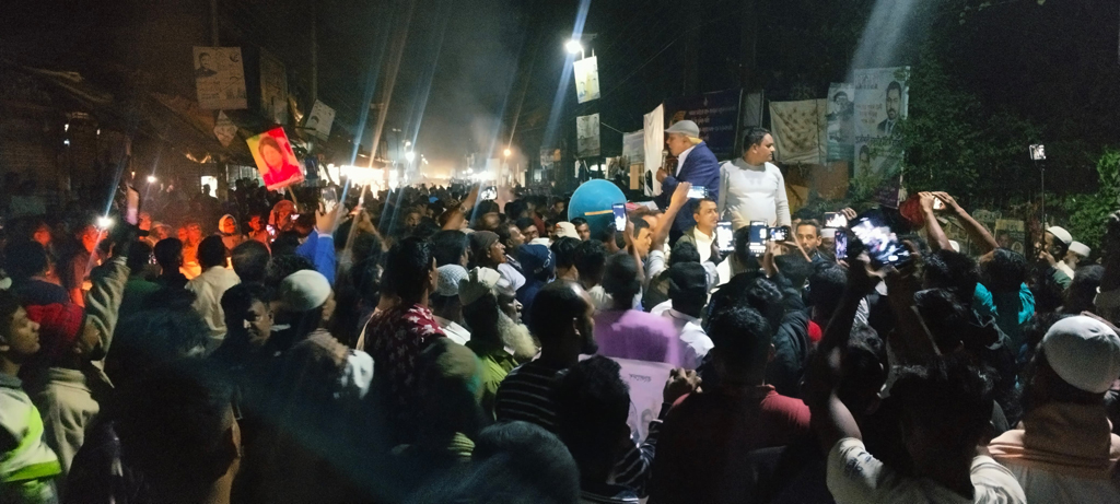 হাতিয়ায় বিএনপির দুই পক্ষের মধ্যে পাল্টাপাল্টি ধাওয়া