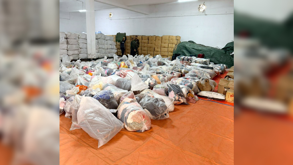 বেনজীরের ফ্ল্যাট থেকে জব্দ ২৪৬ ধরনের মালামাল প্রধান উপদেষ্টার ত্রাণ তহবিলে