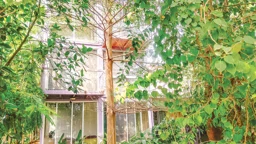 অতি. ডিআইজির বাড়ি: ৫ আগস্টের পর খোলা হয় সেই বাড়ির সিসি ক্যামেরা