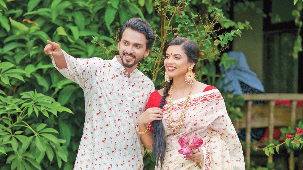 অঞ্জলি লহ মোর