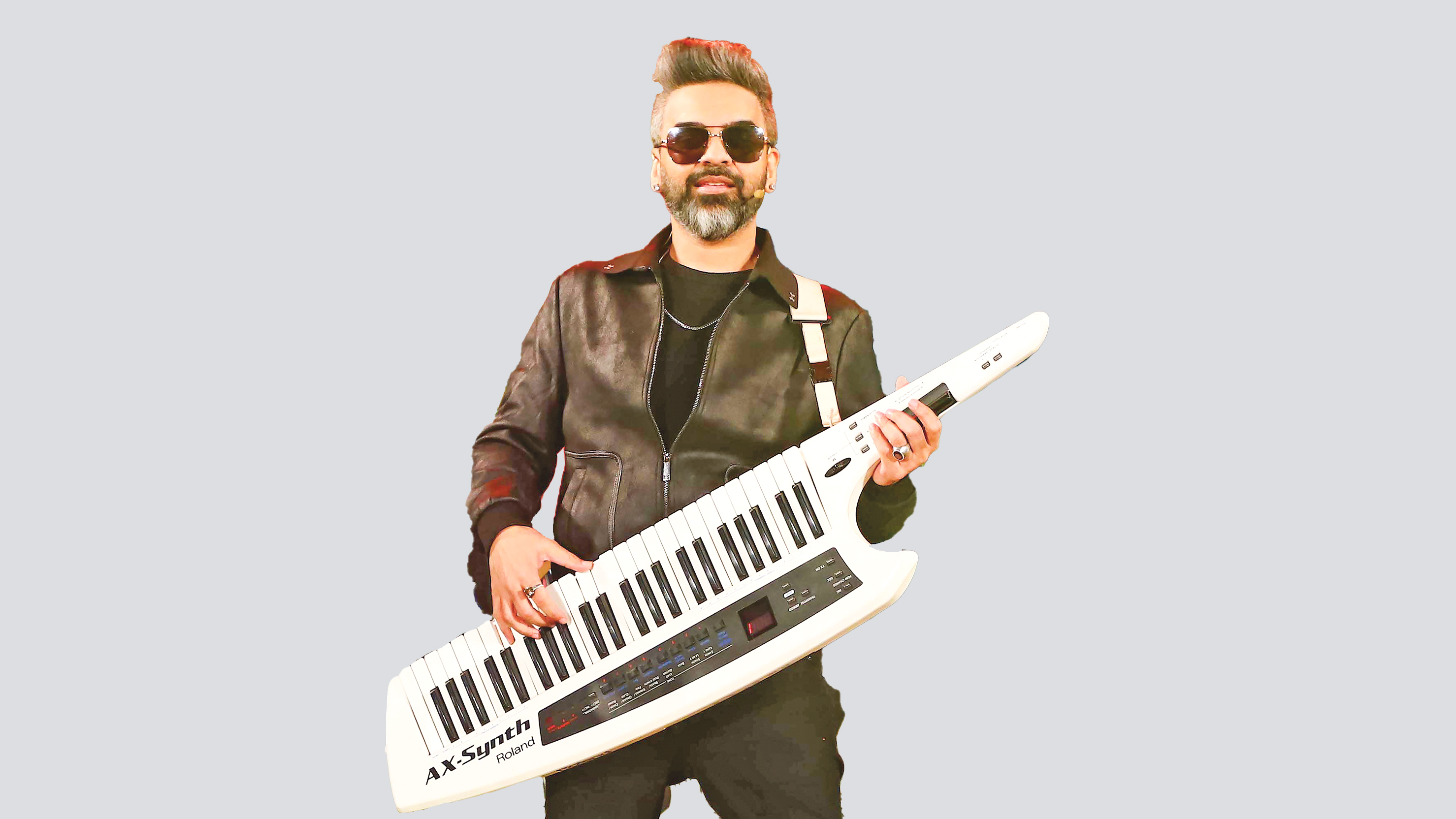 ইত্যাদিতে অলীকের লেখা গান গাইলেন হাবিব