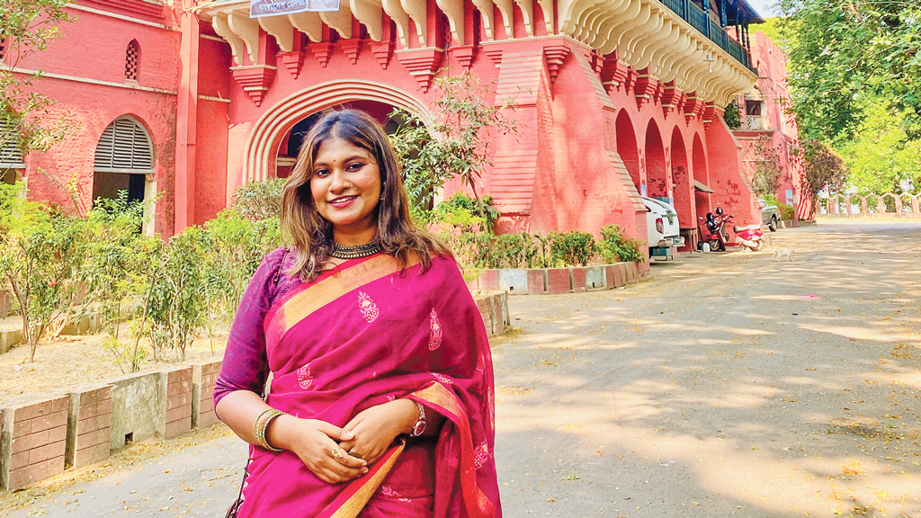 পৃথ্বী সাহার বিদেশে উচ্চশিক্ষার স্বপ্ন জয়