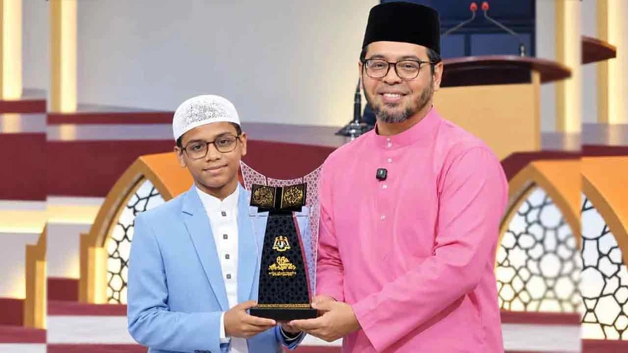 মালয়েশিয়ায় কোরআন প্রতিযোগিতায় প্রথম হলেন বাংলাদেশের ইহতেশাম