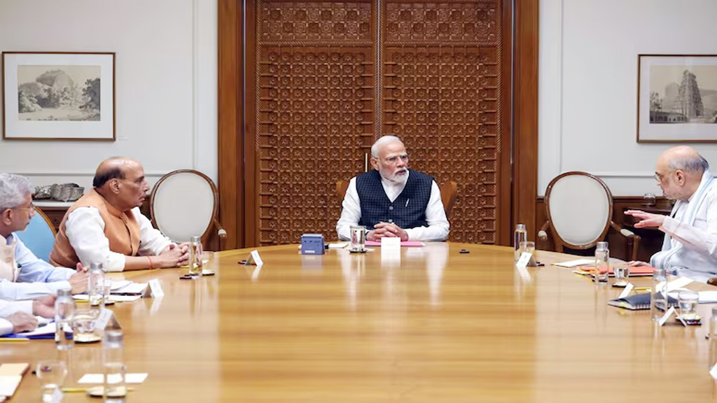 সিন্ধু পানিচুক্তি স্থগিতসহ পাকিস্তানের বিরুদ্ধে ভারতের কঠোর পদক্ষেপ