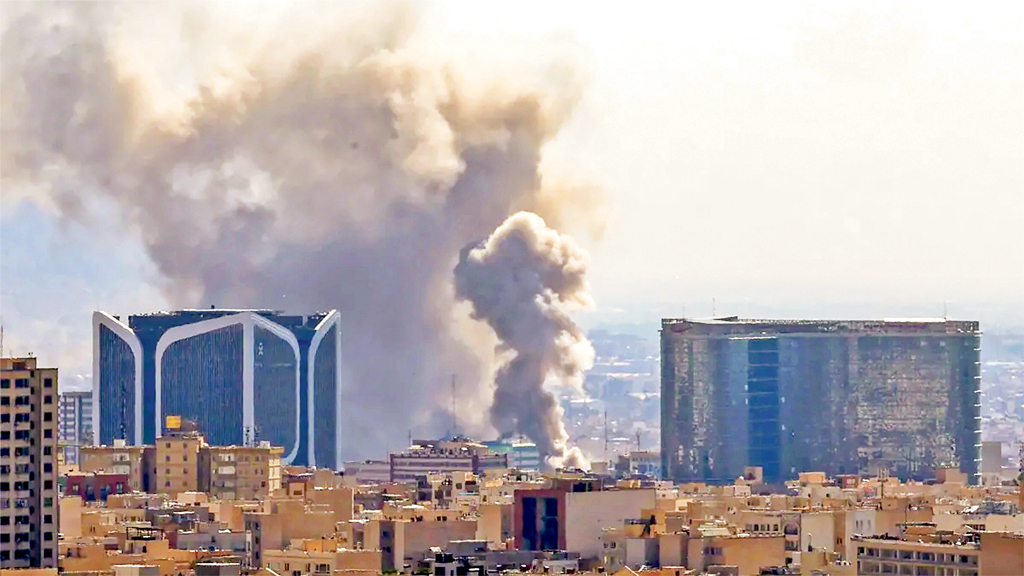 ইরান: প্রশ্নগুলো সহজ, উত্তর এখনো অজানা