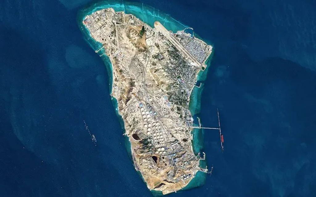 কেন সারা বিশ্বের নজর এখন ইরানের খার্গ দ্বীপে