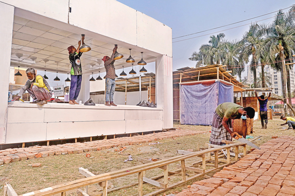 চড়াই-উতরাই পেরিয়ে সবাইকে নিয়ে বইমেলা