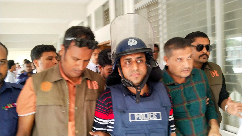 ঝালকাঠিতে যুবলীগ নেতা জাকিরসহ ৪ জনের জামিন নামঞ্জুর, কারাগারে পাঠানোর নির্দেশ