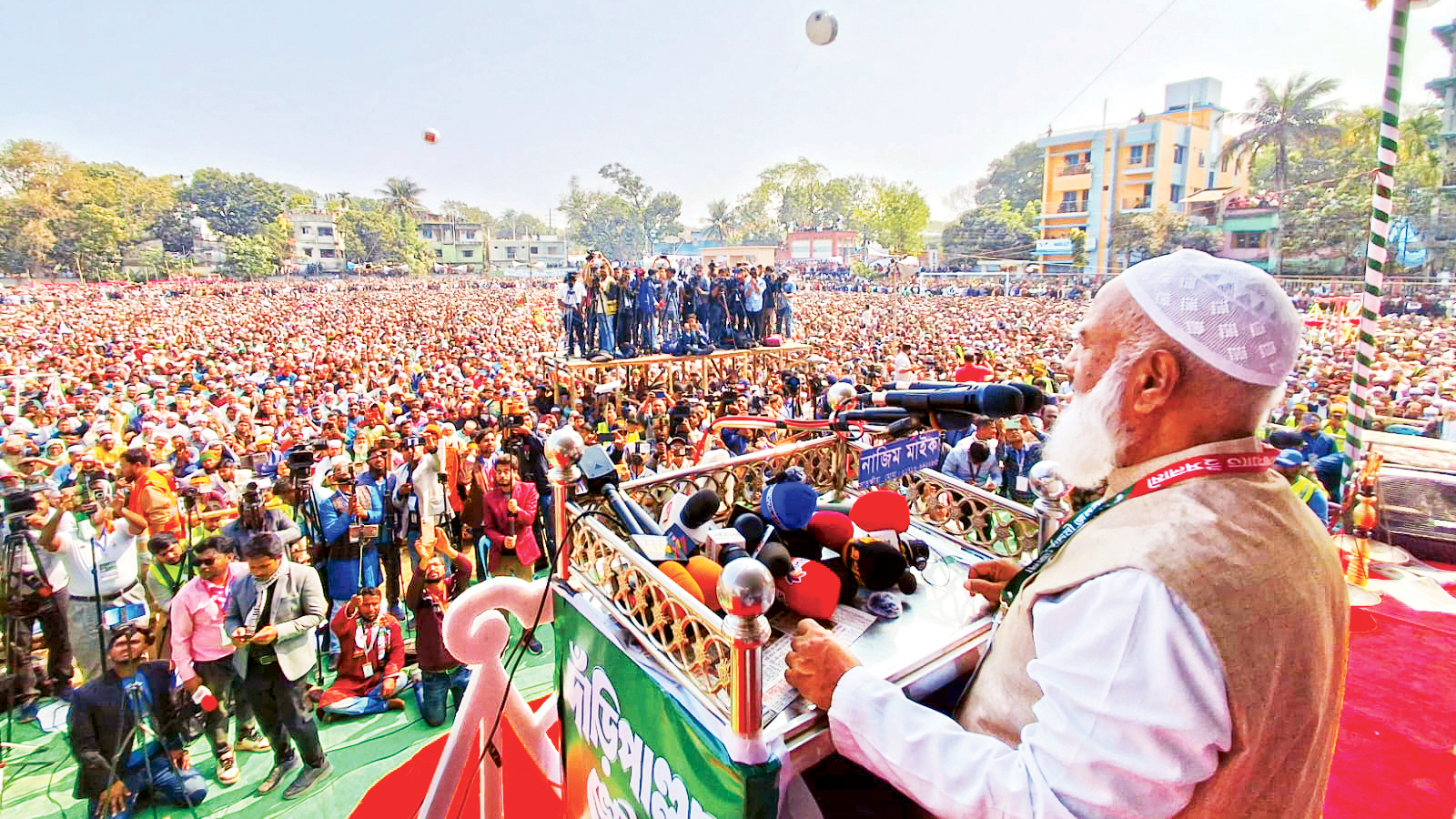 রাজার ছেলে রাজা হবার সংস্কৃতি বদলাতে হবে: শফিকুর রহমান