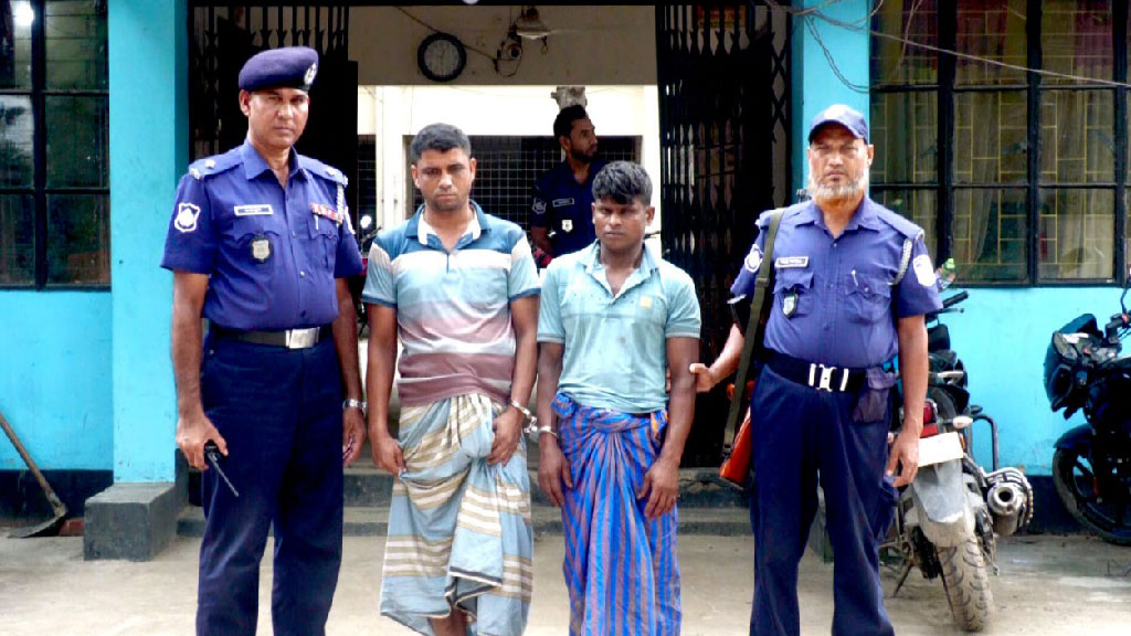 জামালপুরে চোরাই সাত গরুসহ আটক ২