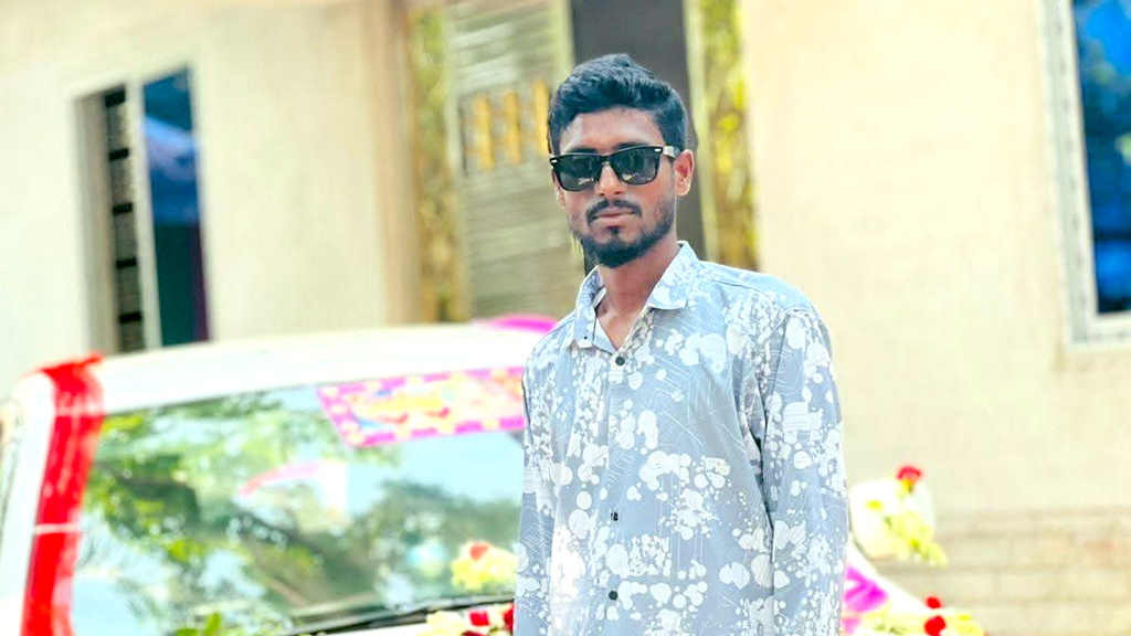 প্রবাসী প্রতিবেশীর সঙ্গে স্ত্রীর বিয়ে দিলেন নিজেই, পরে মিলল ঝুলন্ত মরদেহ